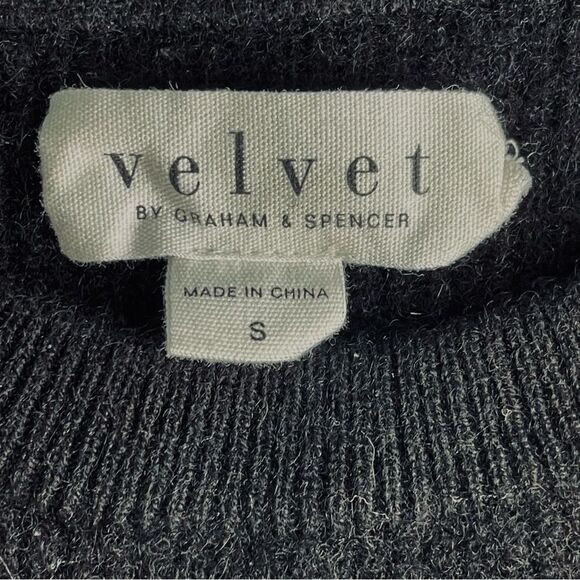 Anthropologie Velvet Graham & Spencer Cut Out Cashmere Sweater Black Size S - Picture 8 of 12